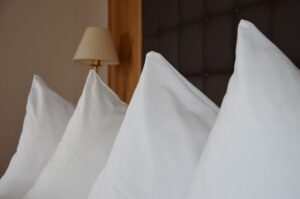 Hotelbewertung.at Header Bild Kissenparade