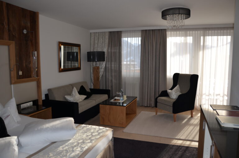 Hotel Cervosa Suite Deluxe Alpne Style